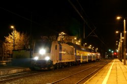 2009.11.27. -TRAXX E186 143-4 z poc. REGIO nr 4031 rel. Toruń Gł. - Bydgoszcz Gł..jpg