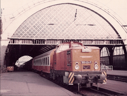 1982_08_25_manewry_106 424-5_Dresden Hbf.png