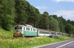 2004.07.03. - Biały Dunajec - Poronin - ET21-357 z poc. posp. nr 83201 rel. Szczecin Gł. - Z...jpg