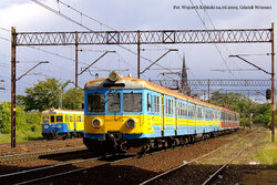 2009.06.04. - Gdańsk Wrzeszcz - EN57-918 wraz z EN57-947 jako poc. os. rel. Gdynia Gł. - xxx...jpg