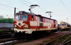 E 1002 Casablanca Port Depot 18.11.2002 a.jpg