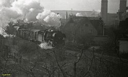 1986.04. - Jena Süd - parowóz 41 1055-7 z poc. tow. 66460 rel. Göschwitz - Camburg, fot. Jo...jpg