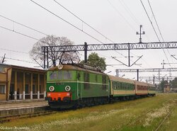 2008.05.04. - Jasło - ET21-430 z poc. posp. nr 33502 rel. Zagórz - Gdynia Gł., fot. Łukasz...jpg