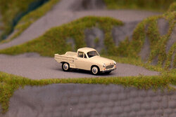 01-Syrena R20.jpg