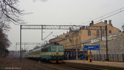 2013.04.11. - Aleksandrów Kujawski - Skoda 163 044-1 ''Marysia'' z poc. REGIO rel. Toruń Gł...jpg