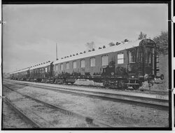 fotografie-u-a-vierachsiger-d-zugwagen-erste-klasse-fuer-rumaenien-1923-11970.jpg