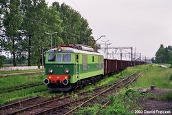 2003.05.31. - Wrocław Zach. - ET21-386 opuszcza stację z poc. tow. w kierunku stacji Wrocła...jpg