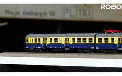 400310-pkp-en57-648-st-warszawa-model-z-oswietleniem (2).jpg